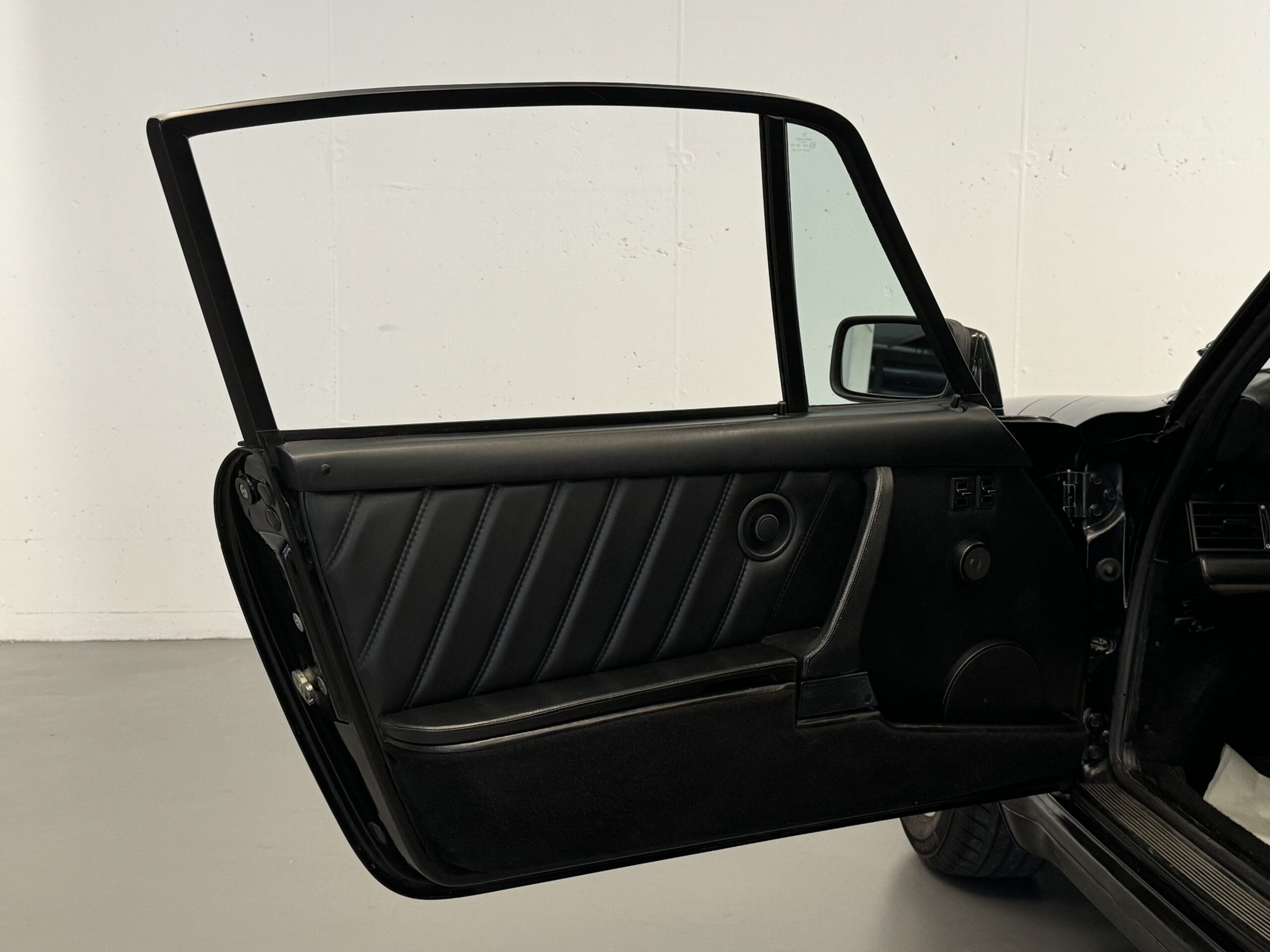 PORSCHE 930 3.3 TURBO – CONSERVATO