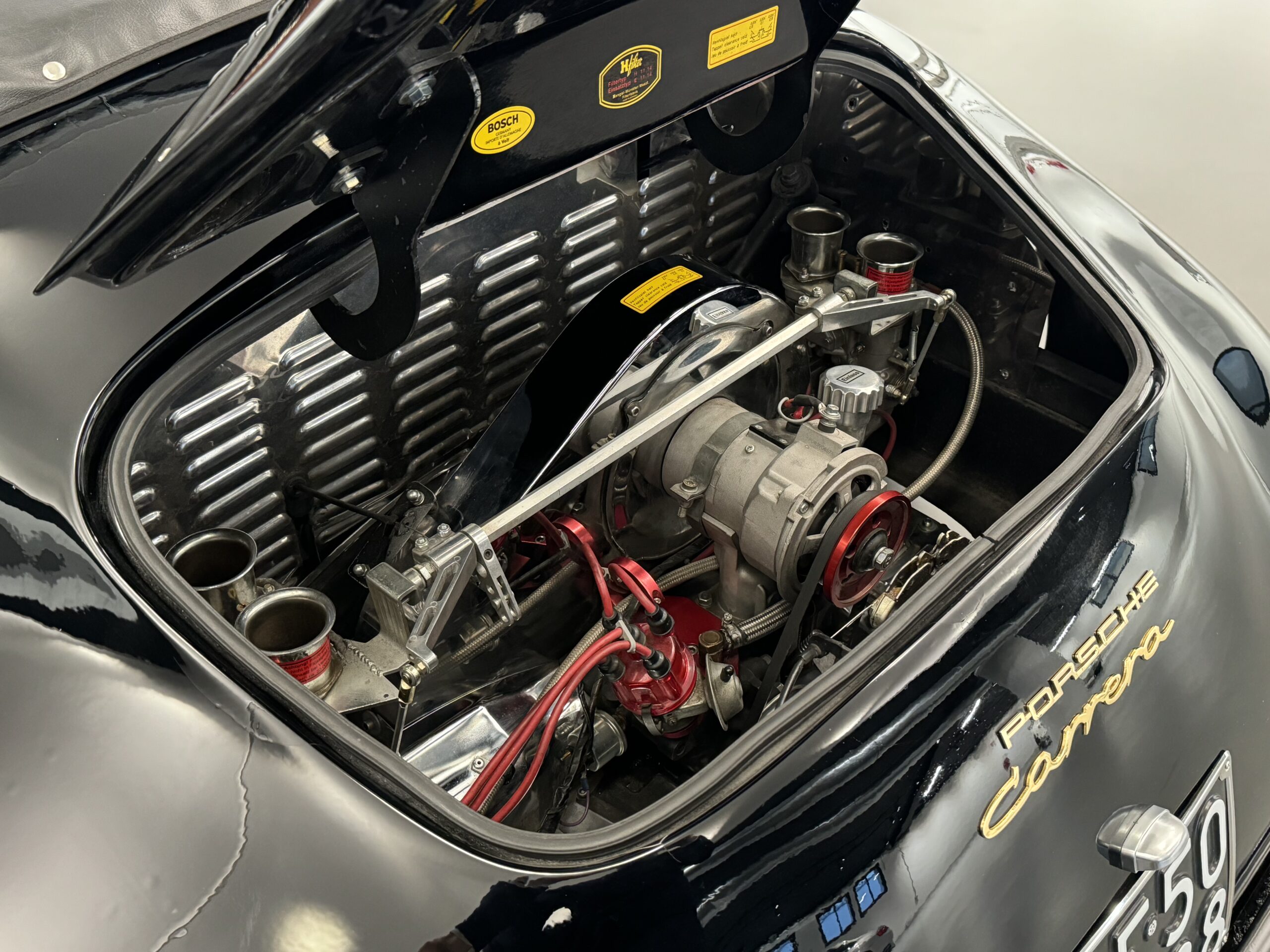 PORSCHE 356 SPEEDSTER REPLICA – RESTOMOD